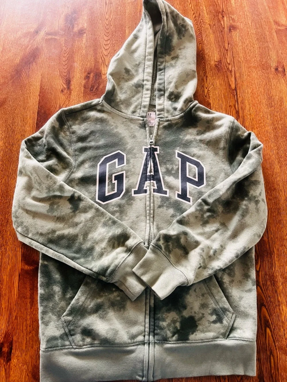 Gap Kids Size Large Tie-Dye Hoodie and Sweatpants Set
